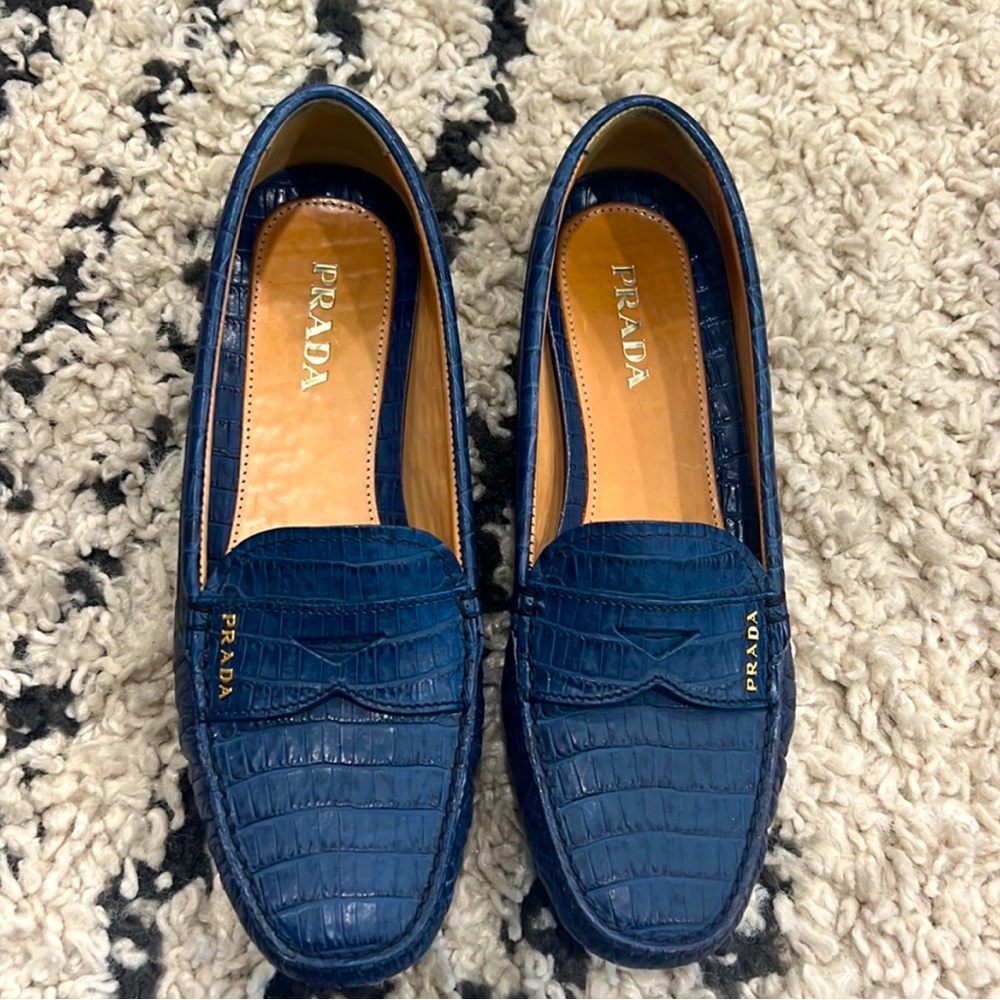 Prada Calzature Donna driving loafer - barely worn